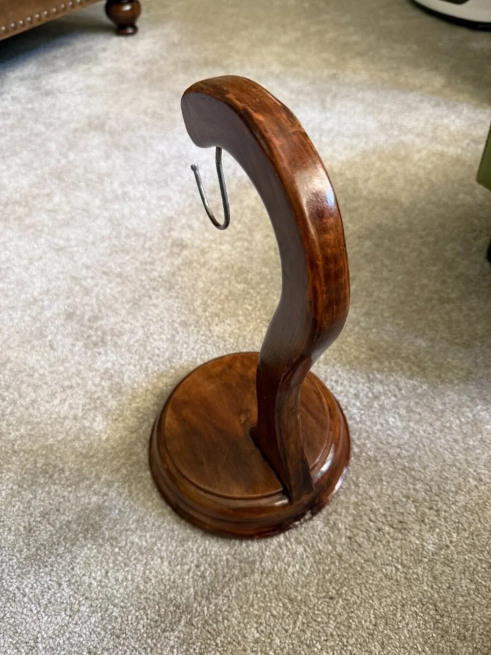 Handcrafted Acacia Wood Banana Holder Stand Rustic Farmhouse Banana Hanger